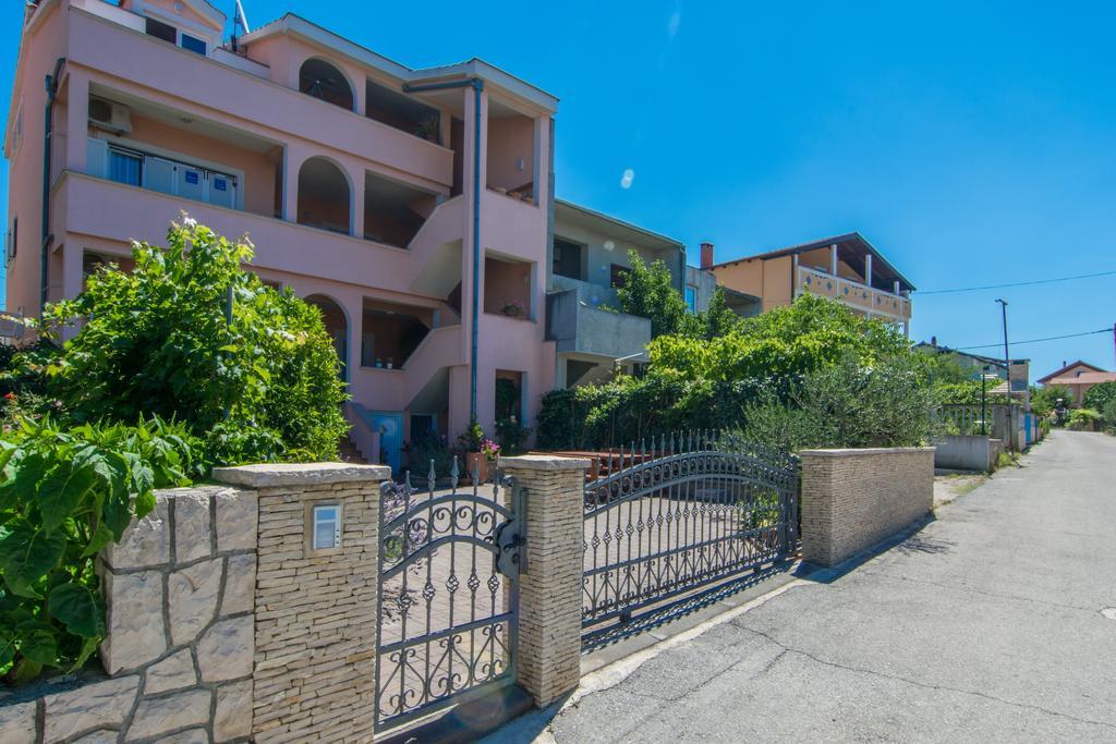Apartment Tim Zadar Exterior foto